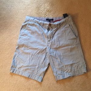 Tommy Hilfiger Shorts Size 32